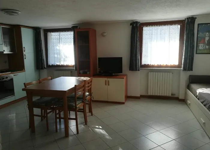 Con Vista Chez Mary Apartment Roisan